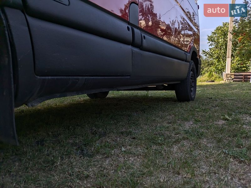 Мінівен Renault Master 2000 в Баришівка