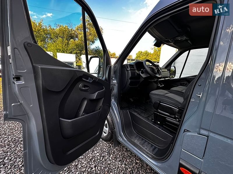 Вантажний фургон Renault Master 2023 в Ковелі
