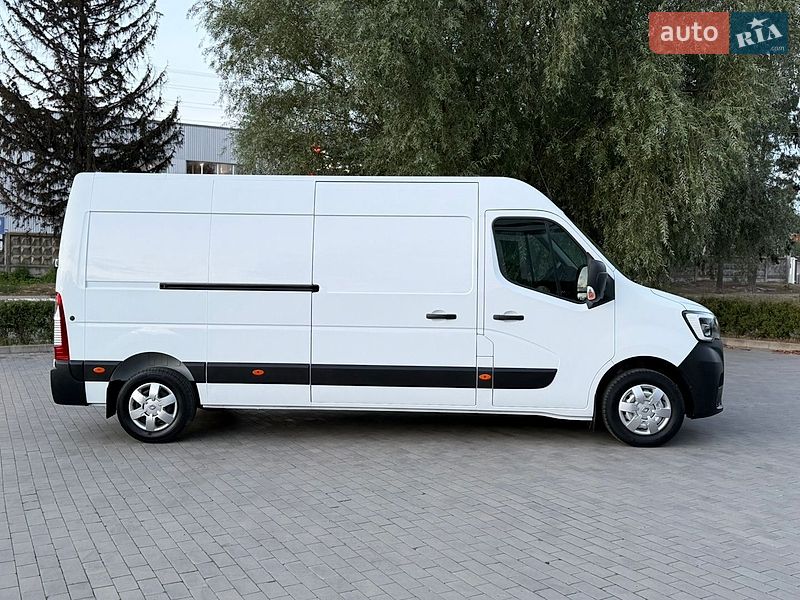 Вантажний фургон Renault Master 2022 в Луцьку