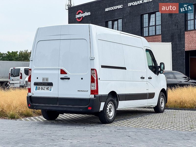 Вантажний фургон Renault Master 2021 в Рівному