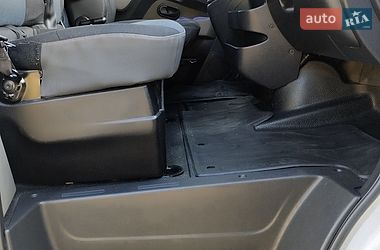 Вантажний фургон Renault Master 2014 в Звягелі