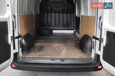 Вантажний фургон Renault Master 2014 в Звягелі