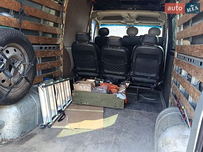 Мінівен Renault Master 2007 в Житомирі