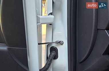 Вантажний фургон Renault Master 2021 в Дніпрі