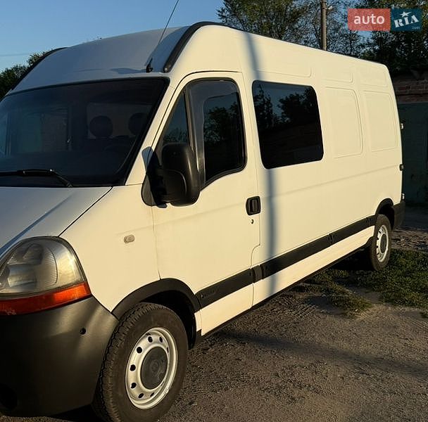 Минивэн Renault Master 2004 в Миргороде
