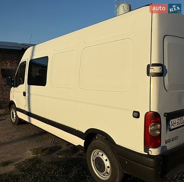 Минивэн Renault Master 2004 в Миргороде