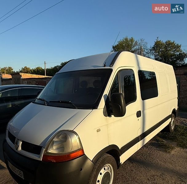 Минивэн Renault Master 2004 в Миргороде