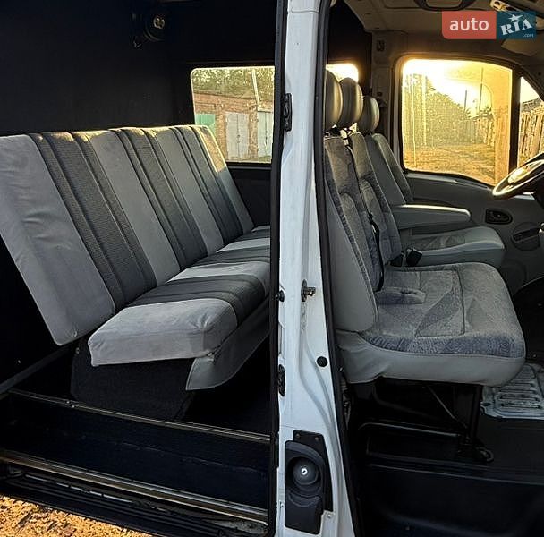 Минивэн Renault Master 2004 в Миргороде