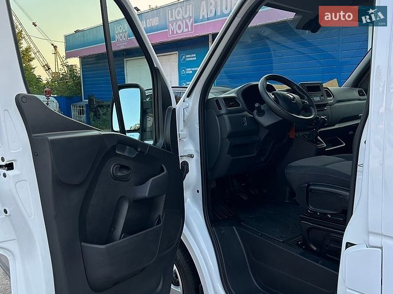 Грузовой фургон Renault Master 2022 в Нежине