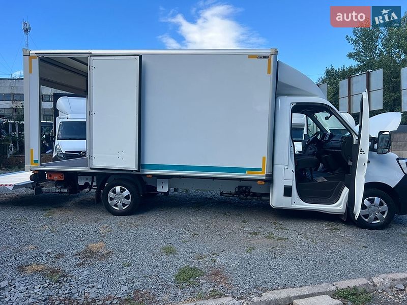 Інші вантажівки Renault Master 2023 в Рівному