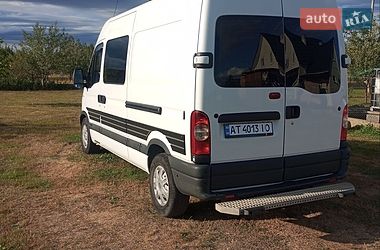 Минивэн Renault Master 2009 в Долине