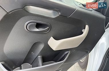Інші вантажівки Renault Master 2017 в Дубні