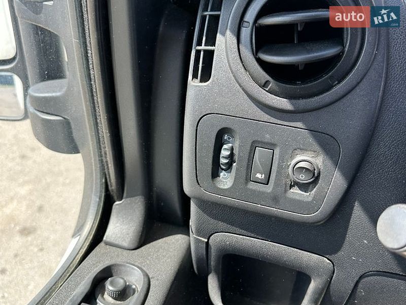 Автовоз Renault Master 2015 в Ивано-Франковске