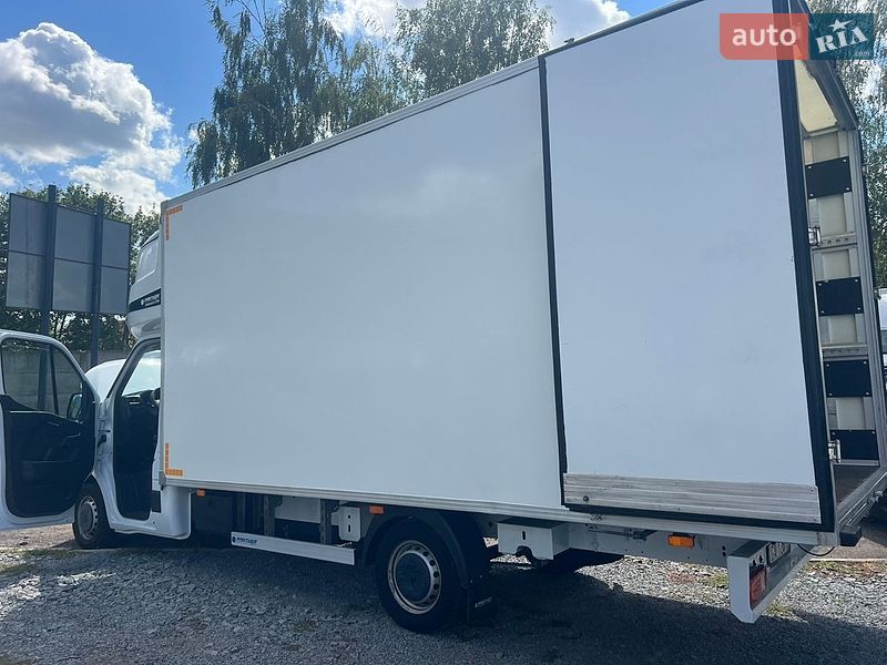 Інші вантажівки Renault Master 2022 в Рівному