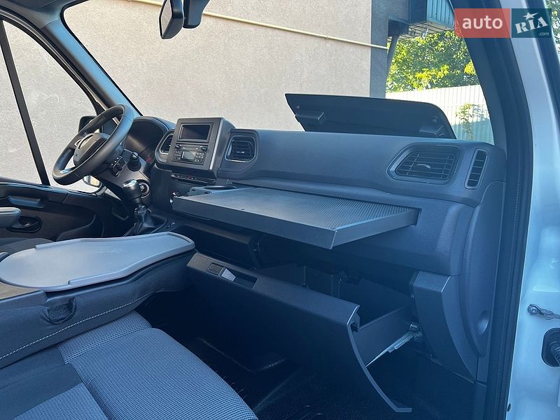 Грузовой фургон Renault Master 2021 в Бердичеве