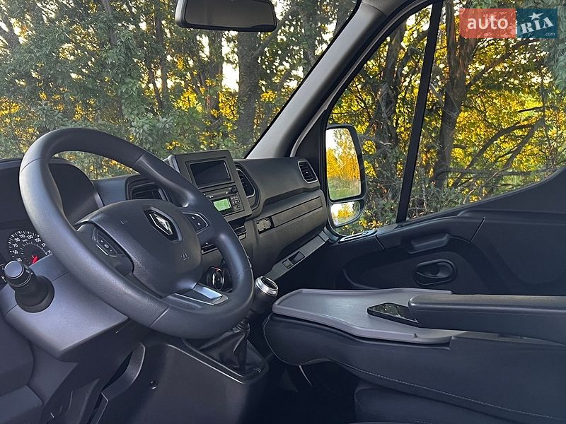 Грузовой фургон Renault Master 2021 в Бердичеве
