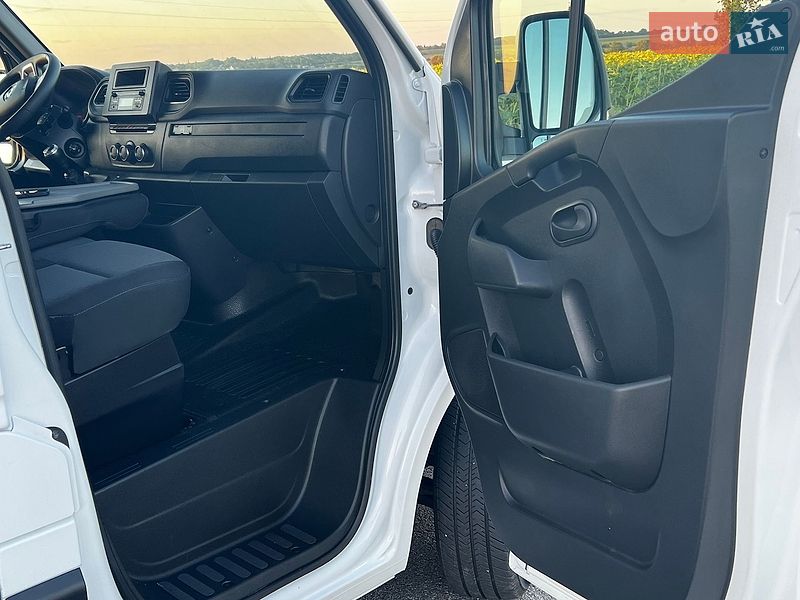 Грузовой фургон Renault Master 2021 в Бердичеве