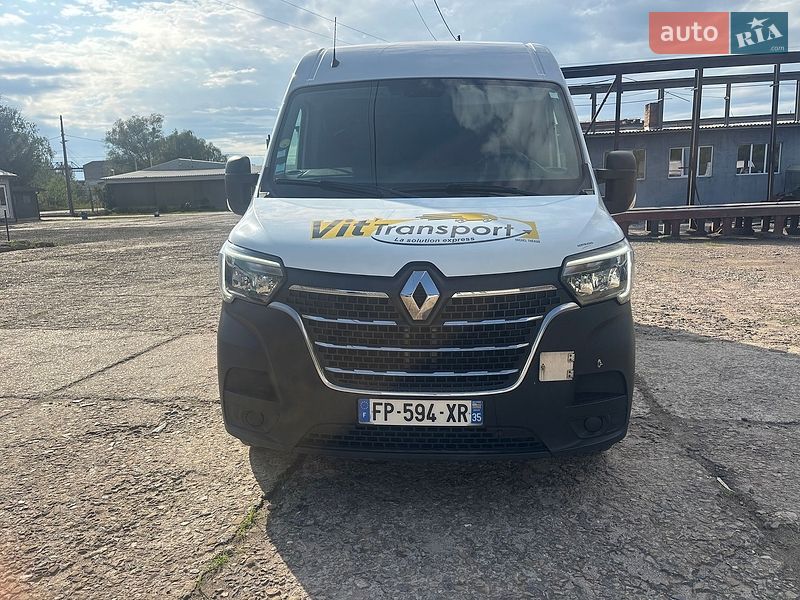 Вантажний фургон Renault Master 2020 в Нововолинську