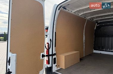 Вантажний фургон Renault Master 2022 в Луцьку