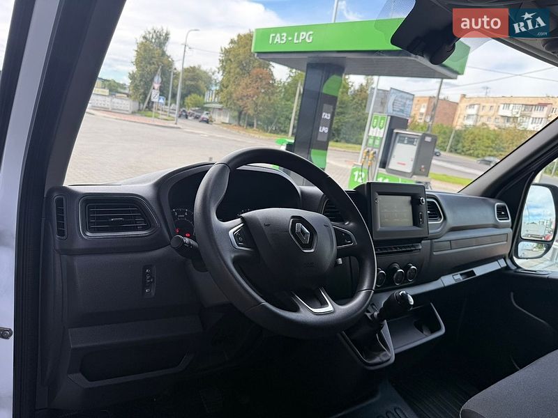 Вантажний фургон Renault Master 2022 в Луцьку