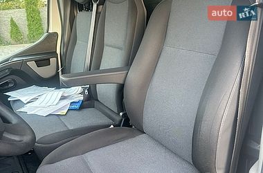 Грузовой фургон Renault Master 2017 в Ровно