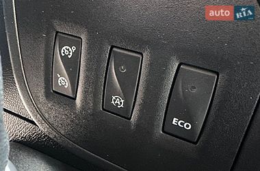Грузовой фургон Renault Master 2017 в Ровно