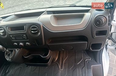 Грузовой фургон Renault Master 2017 в Ровно