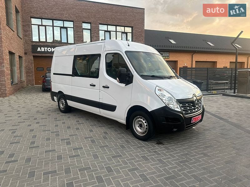 Грузовой фургон Renault Master 2017 в Ровно