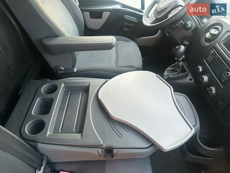 Грузовой фургон Renault Master 2017 в Ровно