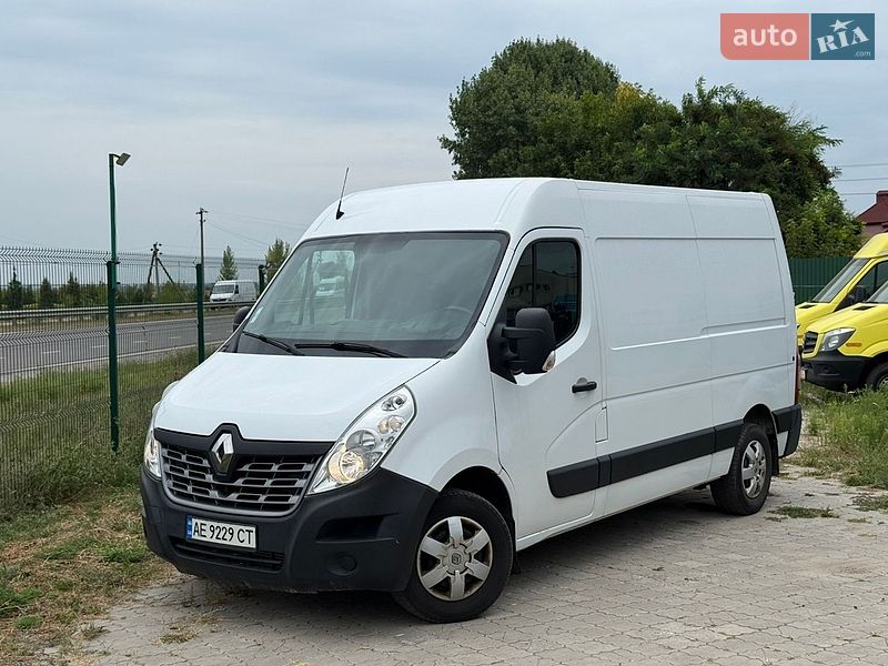 Вантажний фургон Renault Master 2019 в Дніпрі