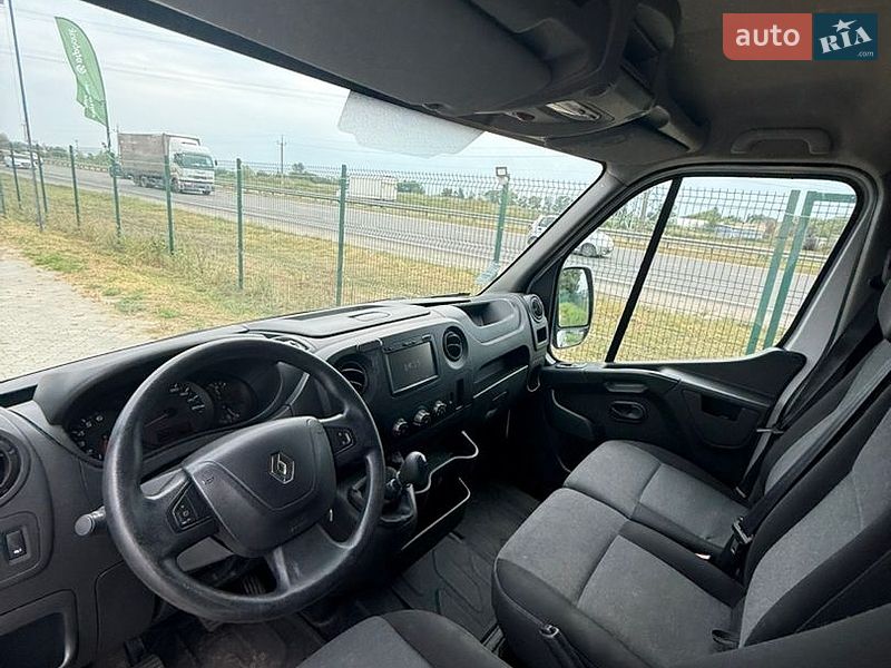 Вантажний фургон Renault Master 2019 в Дніпрі