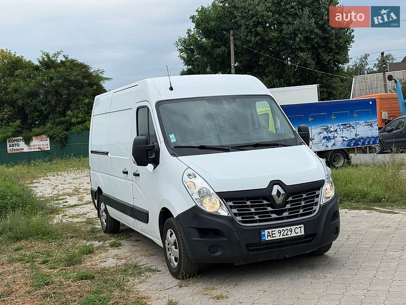 Вантажний фургон Renault Master 2019 в Дніпрі