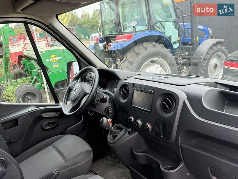 Вантажний фургон Renault Master 2019 в Дніпрі