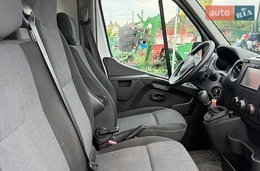Вантажний фургон Renault Master 2019 в Дніпрі