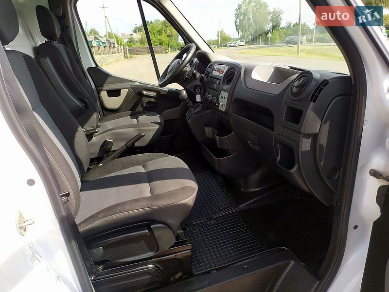 Автовышка Renault Master 2016 в Ровно