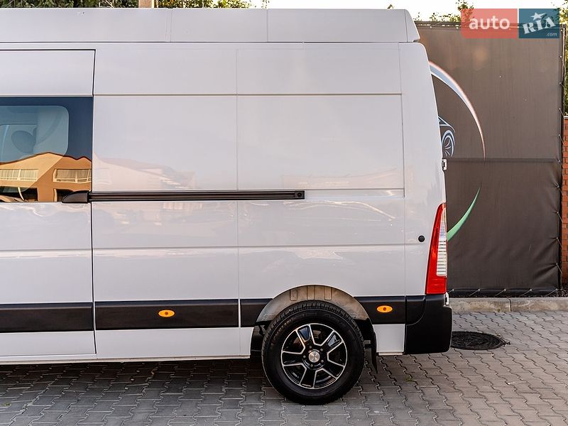 Грузопассажирский фургон Renault Master 2019 в Луцке