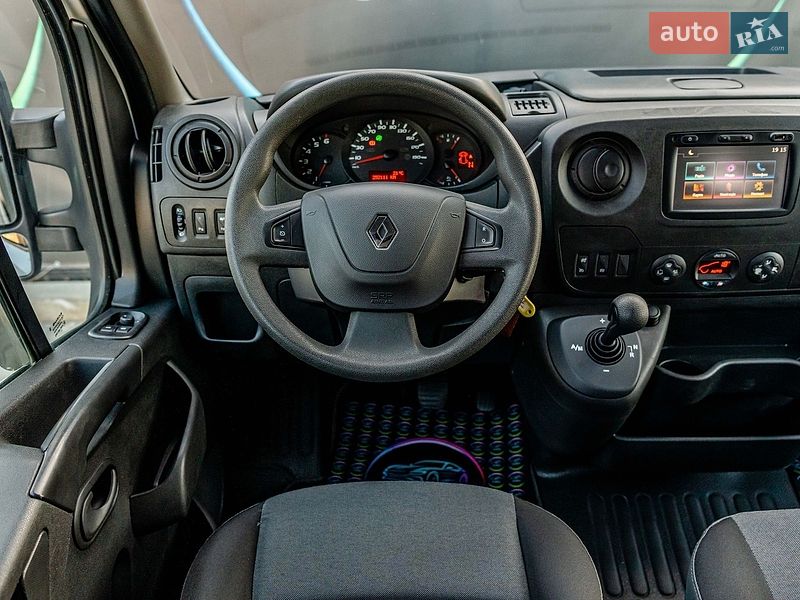 Грузопассажирский фургон Renault Master 2019 в Луцке