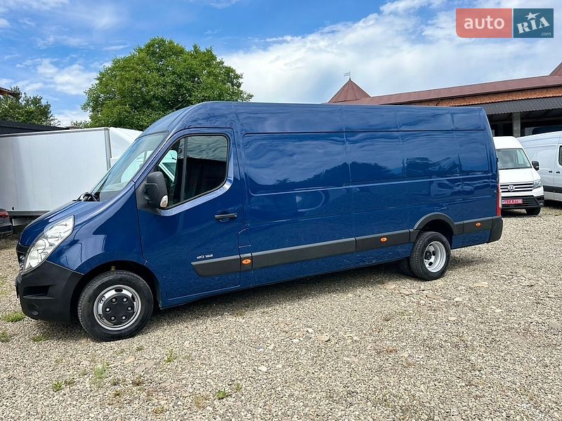 Вантажний фургон Renault Master 2016 в Хусті