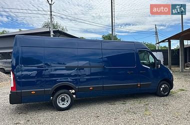 Вантажний фургон Renault Master 2016 в Хусті