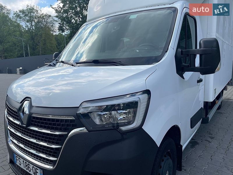 Вантажний фургон Renault Master 2021 в Дрогобичі