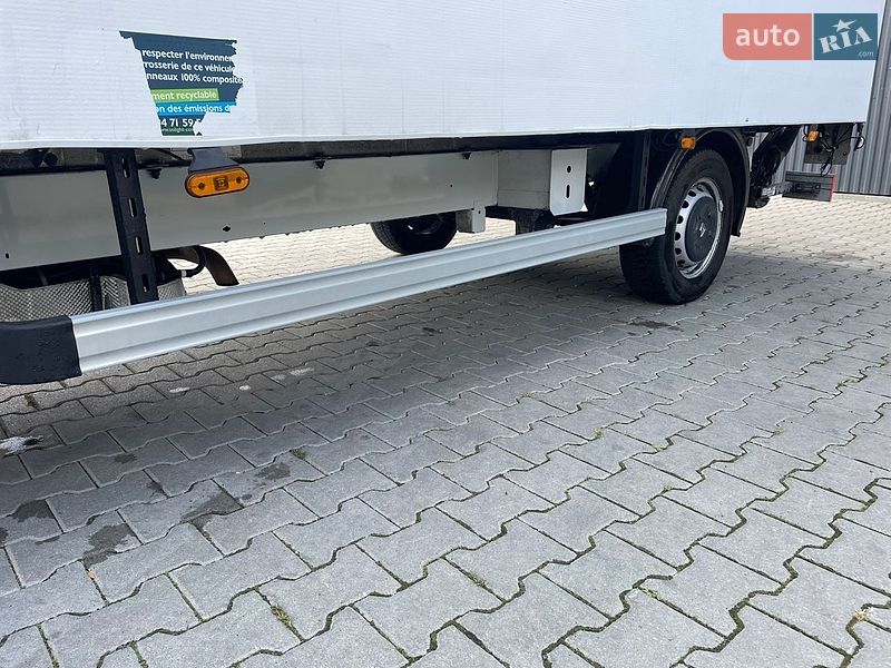 Вантажний фургон Renault Master 2021 в Дрогобичі