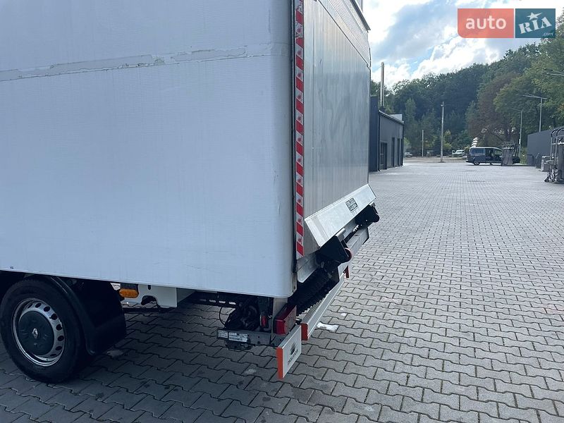Вантажний фургон Renault Master 2021 в Дрогобичі