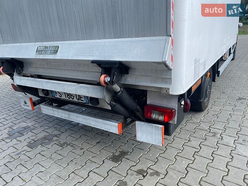 Вантажний фургон Renault Master 2021 в Дрогобичі