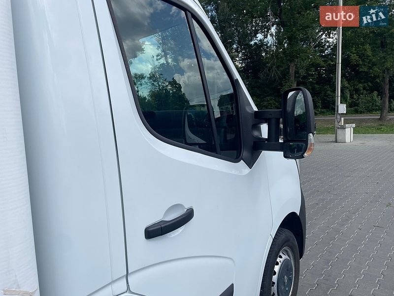 Вантажний фургон Renault Master 2021 в Дрогобичі