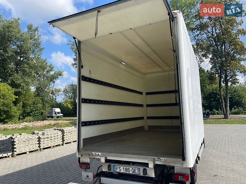 Вантажний фургон Renault Master 2021 в Дрогобичі