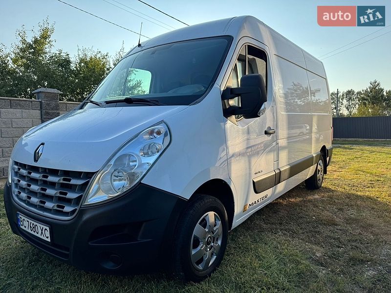 Грузовой фургон Renault Master 2011 в Жовкве