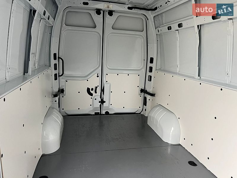 Микроавтобус грузовой (до 3,5т) Renault Master 2022 в Дубно