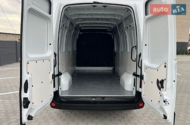 Микроавтобус грузовой (до 3,5т) Renault Master 2022 в Дубно