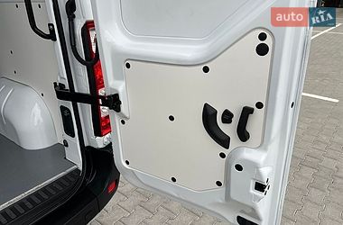 Микроавтобус грузовой (до 3,5т) Renault Master 2022 в Дубно