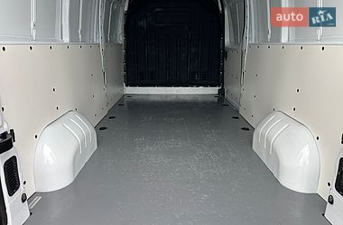 Микроавтобус грузовой (до 3,5т) Renault Master 2022 в Дубно